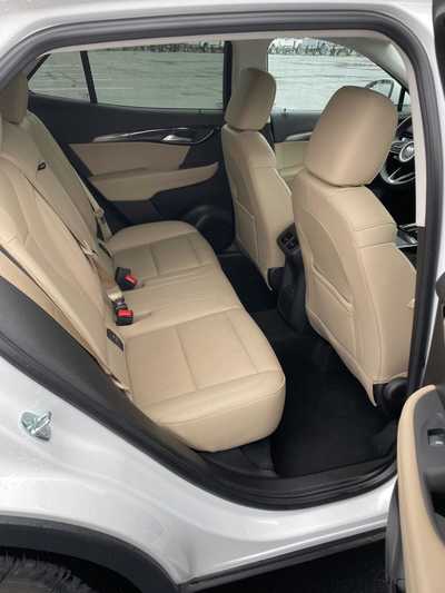 2024 Buick Envision, $27999.00. Photo 11