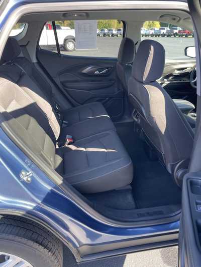 2024 GMC Terrain, $23699.00. Photo 12