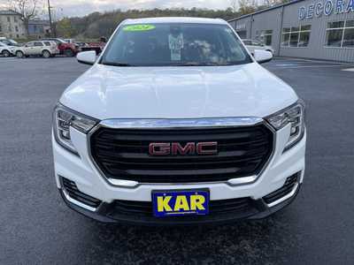 2024 GMC Terrain, $24999.00. Photo 4