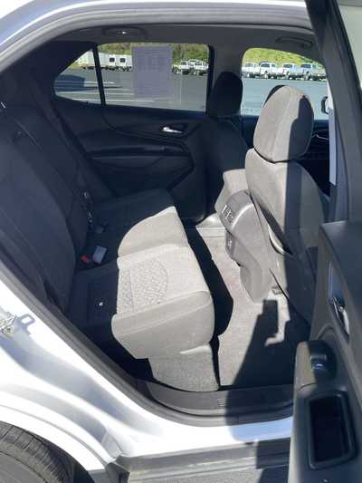 2024 Chevrolet Equinox, $22999.00. Photo 12