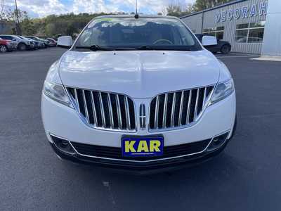 2011 Lincoln MKX, $0.00. Photo 4