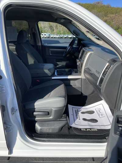 2018 RAM 1500 Crew Cab, $18799.00. Photo 12