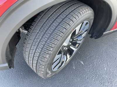 2026 Ford Explorer, $59575.00. Photo 9