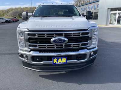 2026 Ford F250 Ext Cab, $72825.00. Photo 4