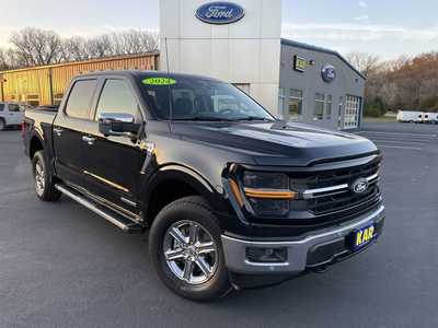 2024 Ford F150 Crew Cab, $41999.00. Photo 3
