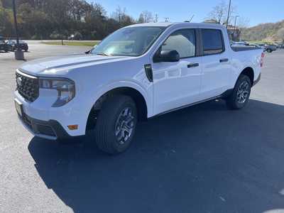 2025 Ford Maverick, $34632.75. Photo 5