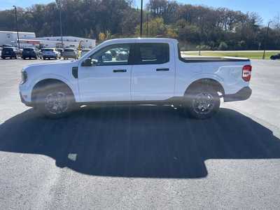 2025 Ford Maverick, $34632.75. Photo 6