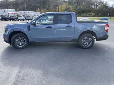2025 Ford Maverick, $34092.75. Photo 6