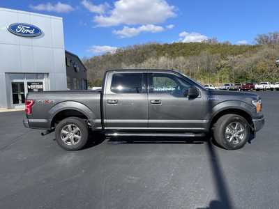 2020 Ford F150 Crew Cab, $29799.00. Photo 2