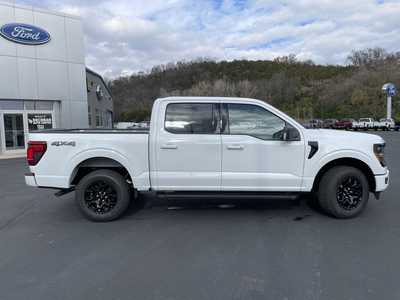 2025 Ford F150 Crew Cab, $55800.00. Photo 2