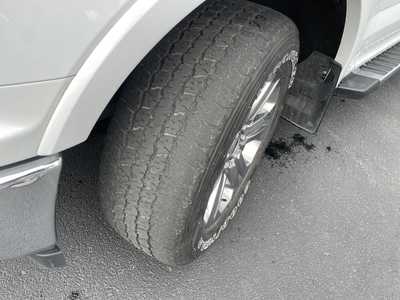 2018 Ford F150 Crew Cab, $25599.00. Photo 12