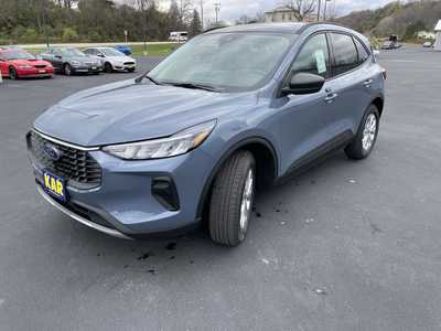 2026 Ford Escape, $39505.00. Photo 5