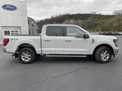 2024 Ford F150 Crew Cab, $49000.00. Photo 2