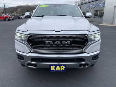 2019 RAM 1500 Crew Cab, $35000.00. Photo 4