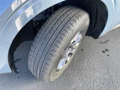 2025 Ford Maverick, $33841.74. Photo 11