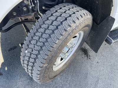 2020 Ford F350 Crew Cab, $39000.00. Photo 11