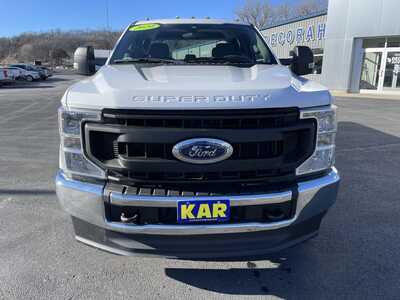 2020 Ford F350 Crew Cab, $39000.00. Photo 4