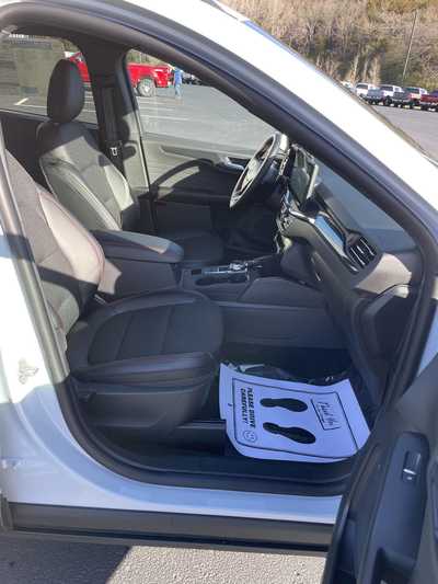 2026 Ford Escape, $35875.00. Photo 11
