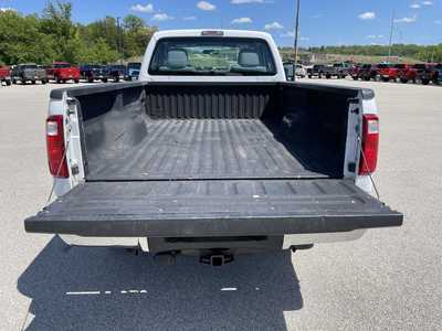 2016 Ford F350 Reg Cab, $24499.00. Photo 8