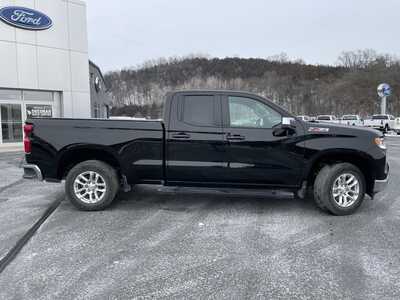 2023 Chevrolet 1500 Ext Cab, $38000.00. Photo 2