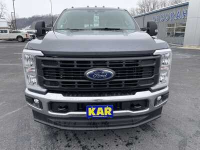 2026 Ford F350 Crew Cab, $72905.00. Photo 4