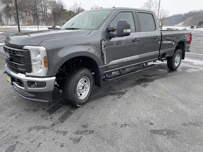 2026 Ford F350 Crew Cab, $72905.00. Photo 5