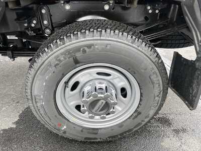 2026 Ford F350 Crew Cab, $72905.00. Photo 8