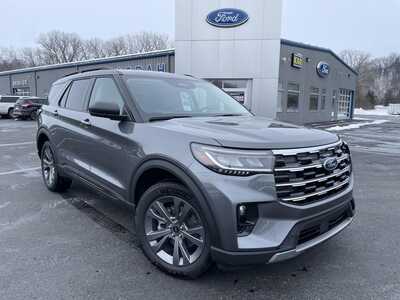 2026 Ford Explorer, $46320.00. Photo 3