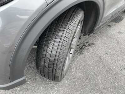 2026 Ford Explorer, $46320.00. Photo 9