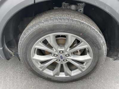 2024 Ford Explorer, $35599.00. Photo 9