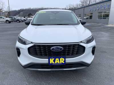 2024 Ford Escape, $22599.00. Photo 4