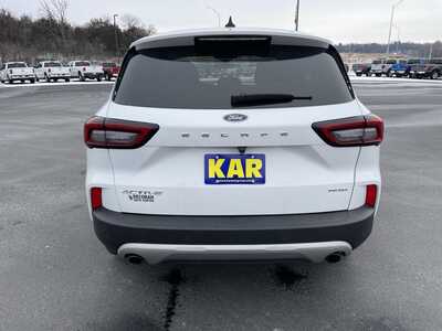 2024 Ford Escape, $22599.00. Photo 8