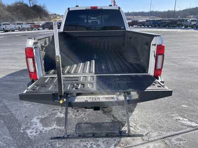 2021 Ford F350 Crew Cab, $62899.00. Photo 10