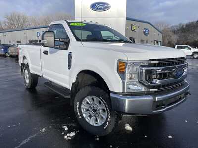 2022 Ford F350 Reg Cab, $39999.00. Photo 3