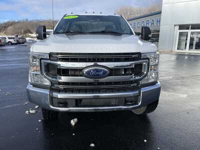 2022 Ford F350 Reg Cab, $39999.00. Photo 4