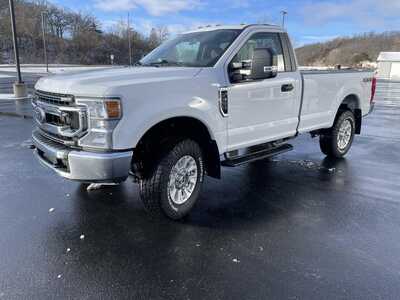 2022 Ford F350 Reg Cab, $39999.00. Photo 5