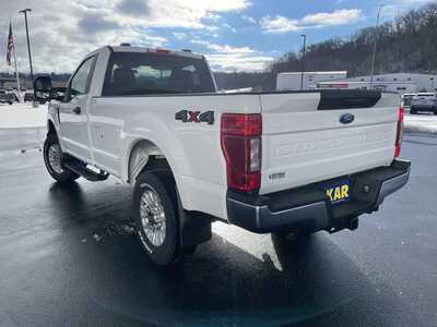 2022 Ford F350 Reg Cab, $39999.00. Photo 7