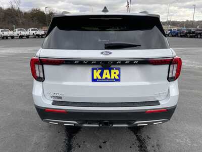 2026 Ford Explorer, $45775.00. Photo 8