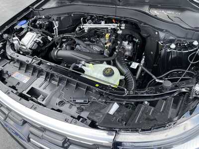 2026 Ford Explorer, $45775.00. Photo 11