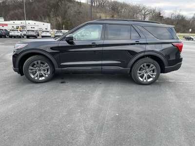 2026 Ford Explorer, $45775.00. Photo 6
