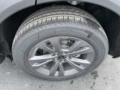 2026 Ford Explorer, $45775.00. Photo 9