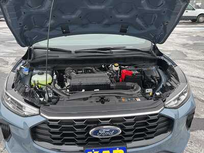 2026 Ford Escape, $33275.00. Photo 8