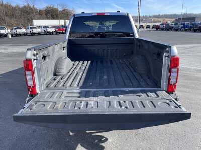 2022 Ford F350 Crew Cab, $0.00. Photo 9