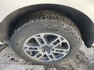 2026 Ford Expedition Max, $79610.00. Photo 9