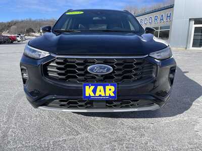 2023 Ford Escape, $15000.00. Photo 4