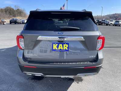 2023 Ford Explorer, $31999.00. Photo 8