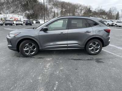 2023 Ford Escape, $25999.00. Photo 6