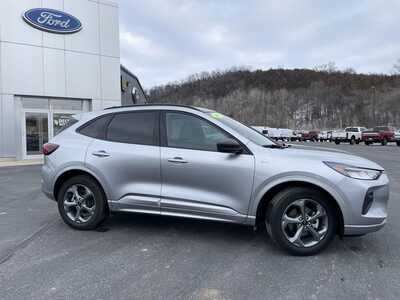 2023 Ford Escape, $26995.00. Photo 2
