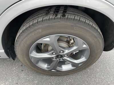 2023 Ford Escape, $26995.00. Photo 9