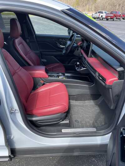 2025 Lincoln Corsair, $44499.00. Photo 12